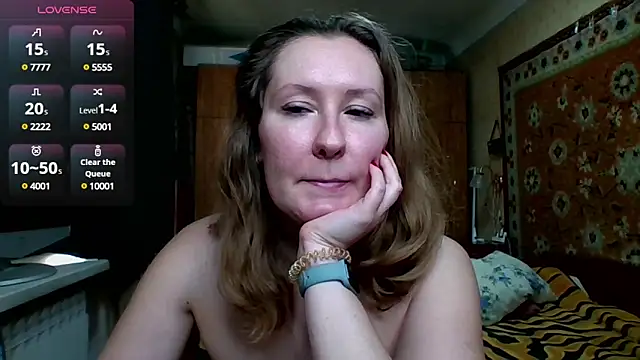 AnnaXLovers online show from March 11, 2025, 1:34 pm