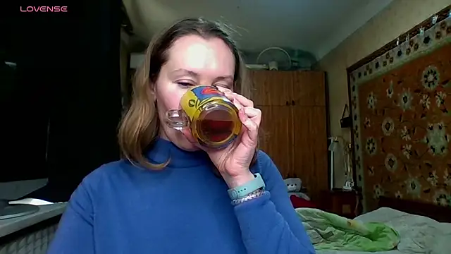 AnnaXLovers online show from February 5, 2025, 12:38 pm