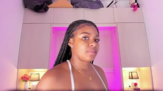 tamaraa smiith online show from March 11, 2025, 6:08 pm