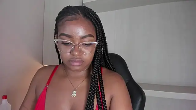 tamaraa smiith online show from March 13, 2026, 8:14 pm