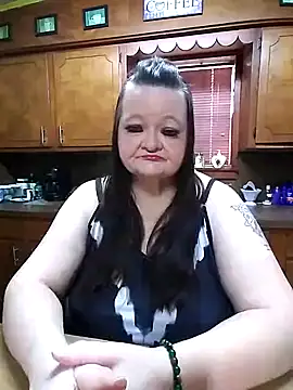 Bayou Woman68 online show from December 14, 2025, 5:07 pm