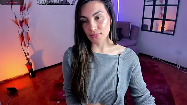 Elizabeth taylor b online show from February 25, 2025, 9:48 pm