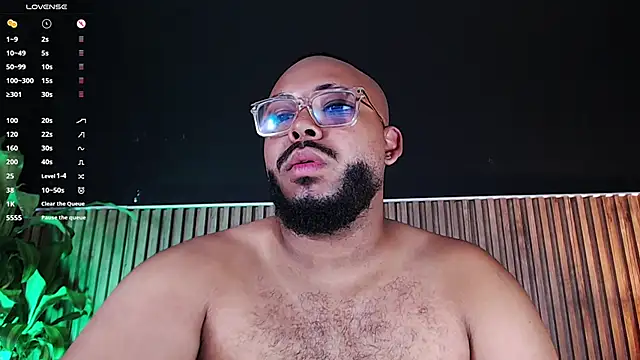 Snapshot of DilanJonnes_ chatting on March 13, 2025, 12:05 am DilanJonnes online show from March 13, 2025, 12:05 am