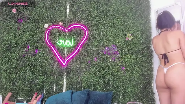 emy 0 online show from February 9, 2026, 7:45 pm