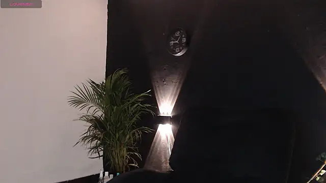 Ash gusbig online show from February 8, 2025, 2:47 am