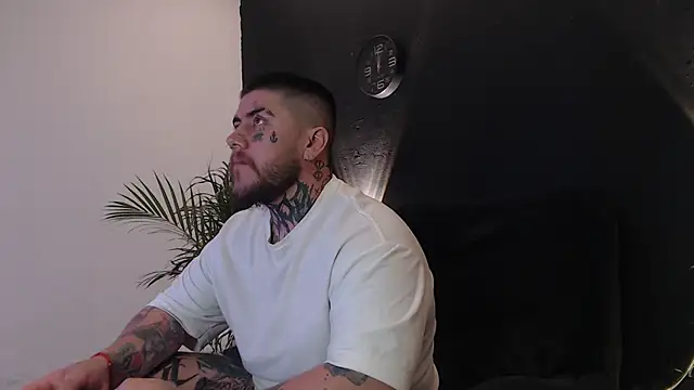 Ash gusbig online show from March 16, 2025, 1:59 am