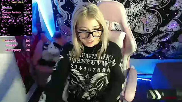 GamerCarrie online show from January 2, 2025, 8:39 am