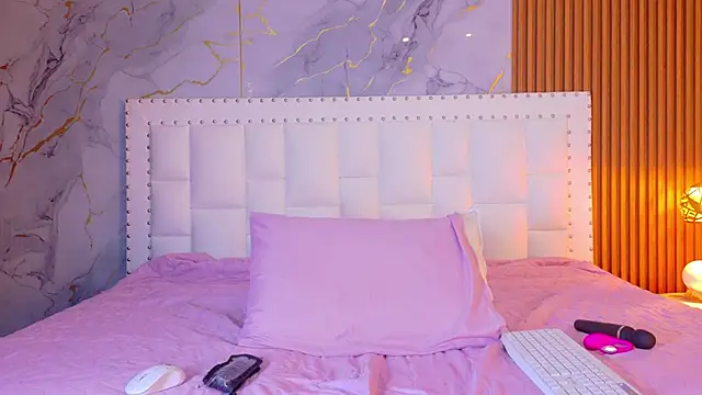 indianschoolgirl online show from April 1, 2026, 7:44 pm