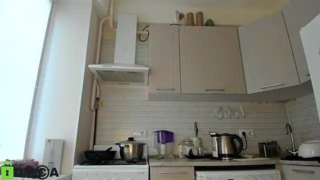  Alice Kitty online show from March 6, 2025, 12:09 pm