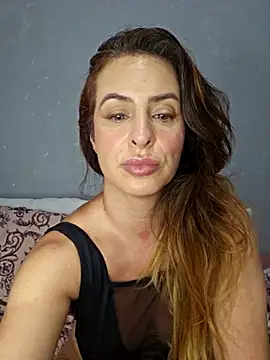 Snapshot of Nina_Sport chatting on October 15, 2025, 8:50 pm Nina Sport online show from October 15, 2025, 8:50 pm