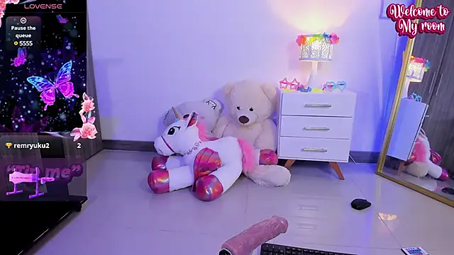 SheilaSmiith online show from March 5, 2025, 3:29 am