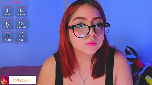 AnngelaSkye online show from November 19, 2025, 4:45 am