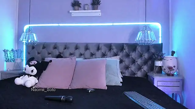 Naomii Soto online show from February 28, 2025, 6:52 pm