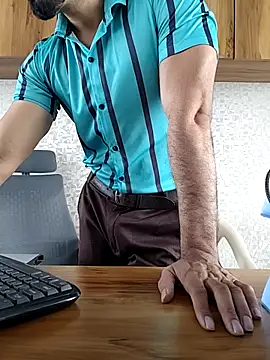 indianguy89 online show from February 18, 2026, 7:06 am