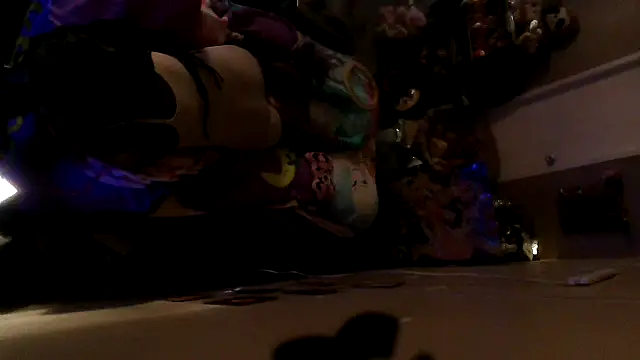 EbonyFetishQueen online show from March 25, 2026, 11:47 pm