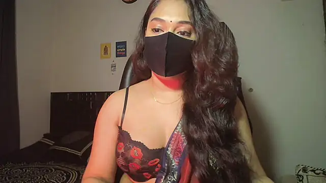 Most-Beautiful-Queen online show from April 18, 2026, 7:58 pm