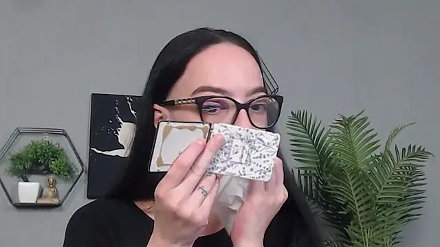 IzabelllNoir online show from February 26, 2026, 10:04 am