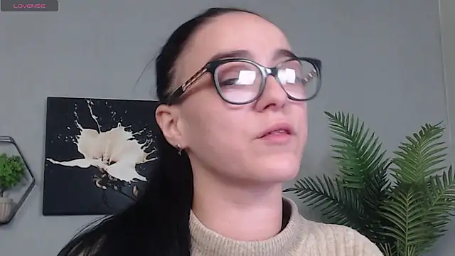 IzabelllNoir online show from March 31, 2026, 9:00 am