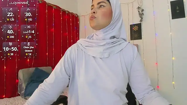 AishaAmin  online show from June 5, 2026, 12:11 pm