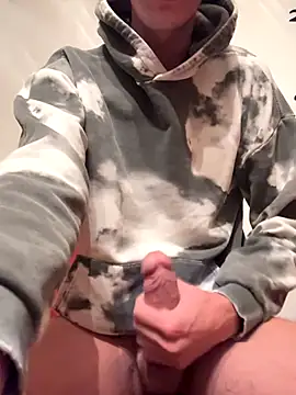 alexyourboy online show from October 1, 2025, 10:24 pm