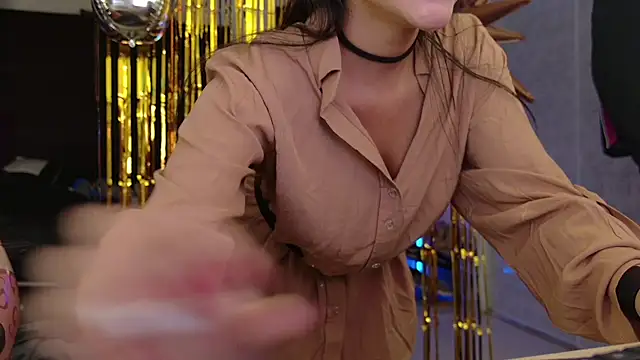 Lucy Fer5 online show from April 3, 2026, 6:58 pm