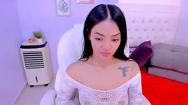 Sara LipsX online show from February 19, 2025, 10:01 am