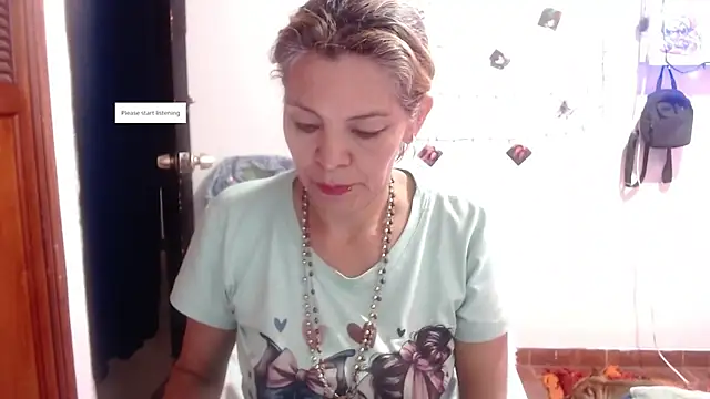 electra-mommy online show from February 11, 2026, 9:36 pm