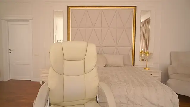 SonnyKage online show from December 4, 2025, 8:52 pm