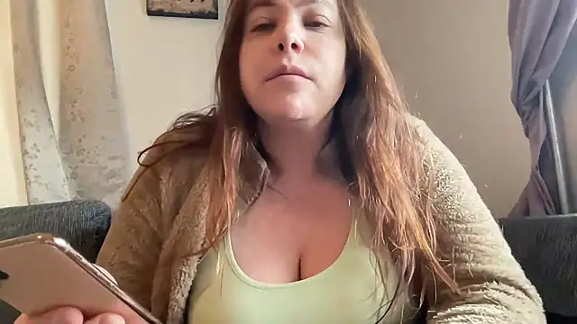 cumwithmee3 online show from October 28, 2025, 11:09 am