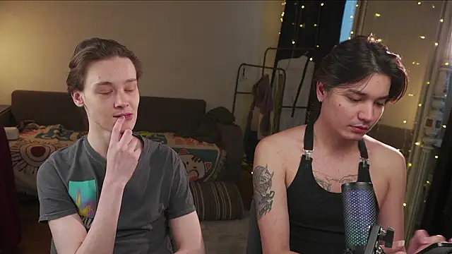 cherrydany online show from February 6, 2026, 12:23 pm