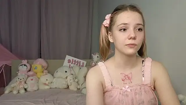 Snapshot of PrincessLittleKiki chatting on July 16, 2026, 8:06 pm PrincessLittleKiki online show from July 16, 2026, 8:06 pm