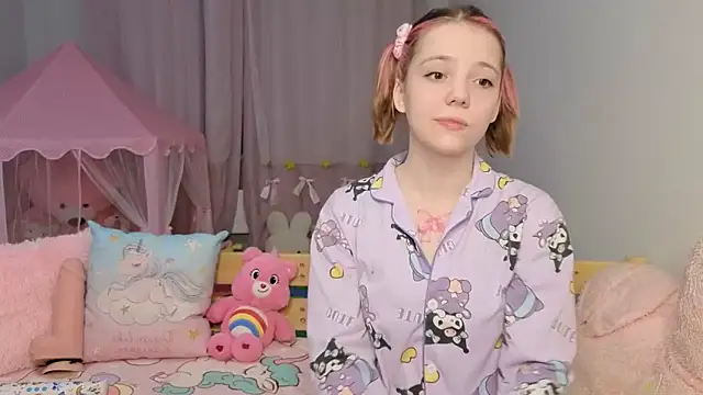 Snapshot of PrincessLittleKiki chatting on April 25, 2026, 7:11 pm PrincessLittleKiki online show from April 25, 2026, 7:11 pm