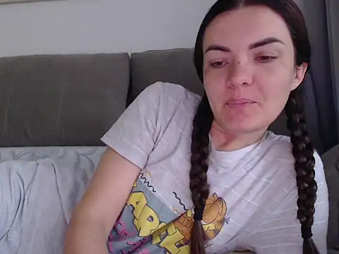  JustmeHere  online show from October 2, 2025, 6:17 am