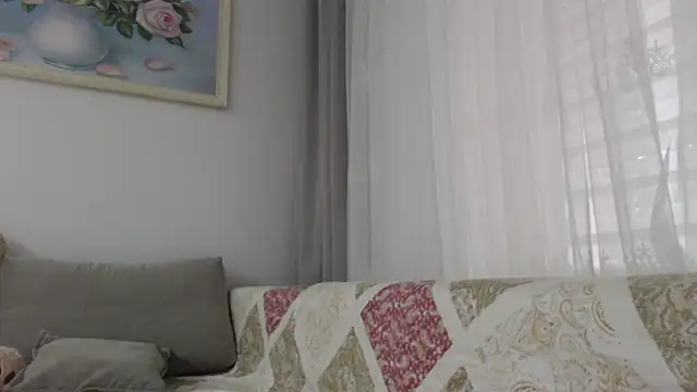  JustmeHere  online show from November 20, 2025, 8:59 am