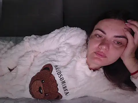  JustmeHere  online show from October 8, 2025, 4:58 am