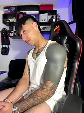 darmod online show from October 21, 2025, 8:58 am