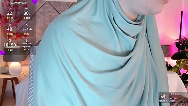 anna-henao online show from November 1, 2025, 6:46 pm