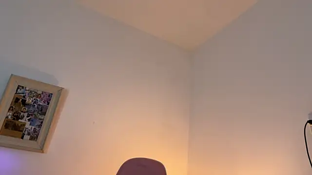 SweetPaige  online show from November 10, 2025, 10:15 pm