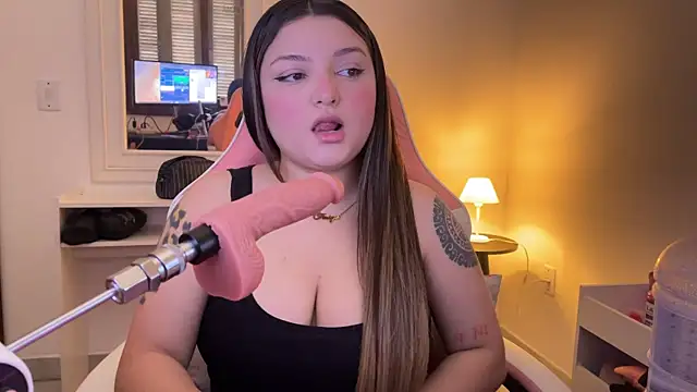 SweetPaige  online show from September 12, 2025, 2:17 pm