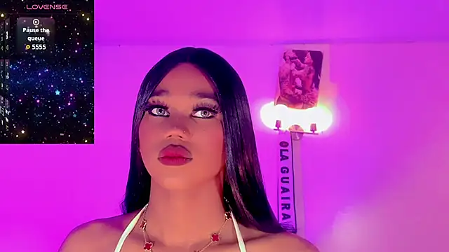 Snapshot of naomy__xx chatting on November 29, 2025, 3:17 am naomy xx online show from November 29, 2025, 3:17 am