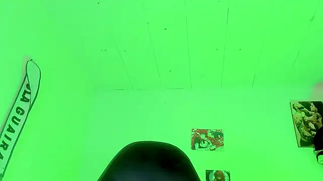 Snapshot of naomy__xx chatting on September 20, 2025, 9:53 pm naomy xx online show from September 20, 2025, 9:53 pm