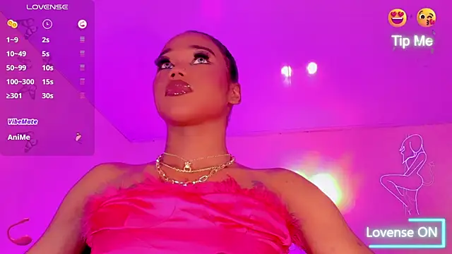 Snapshot of naomy__xx chatting on February 13, 2026, 11:16 pm naomy xx online show from February 13, 2026, 11:16 pm