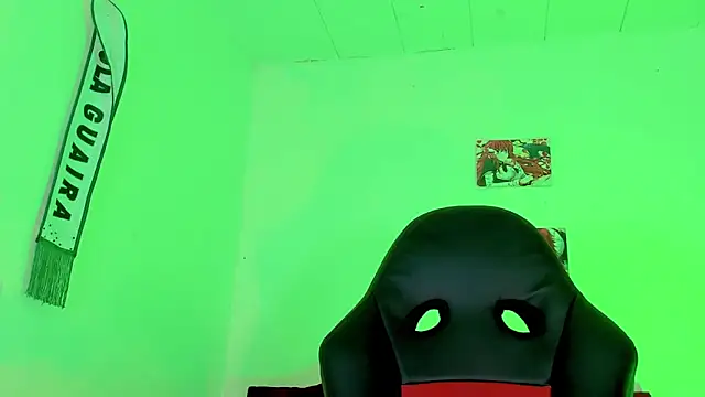 Snapshot of naomy__xx chatting on September 25, 2025, 3:12 am naomy xx online show from September 25, 2025, 3:12 am