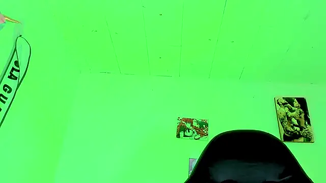 Snapshot of naomy__xx chatting on September 30, 2025, 3:01 am naomy xx online show from September 30, 2025, 3:01 am