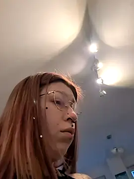 Snapshot of divine_eve chatting on December 1, 2025, 12:17 pm divine eve online show from December 1, 2025, 12:17 pm