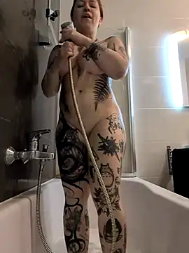 Snapshot of divine_eve chatting on November 27, 2025, 3:34 pm divine eve online show from November 27, 2025, 3:34 pm