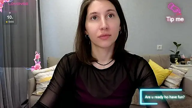 marrycolins online show from March 21, 2025, 10:06 am