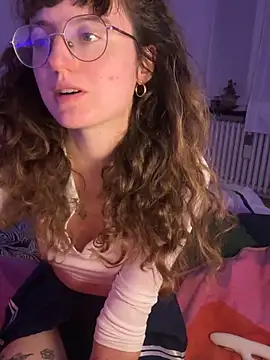  foxygirl  online show from March 2, 2026, 5:53 pm