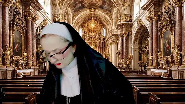 helenas fantasy online show from March 15, 2026, 3:35 am