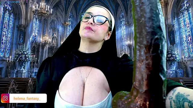 Snapshot of helenas_fantasy chatting on May 24, 2026, 4:07 pm helenas fantasy online show from May 24, 2026, 4:07 pm